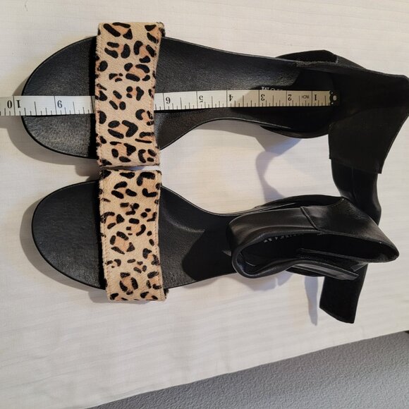 Genuine Leather Animal Print Sandals Black Beige Ankle Strap Size 8/38 - Picture 11 of 12